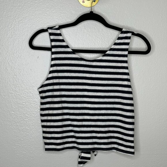 Quicksliver Black and white Striped Tanktop new with tags - Picture 2 of 3